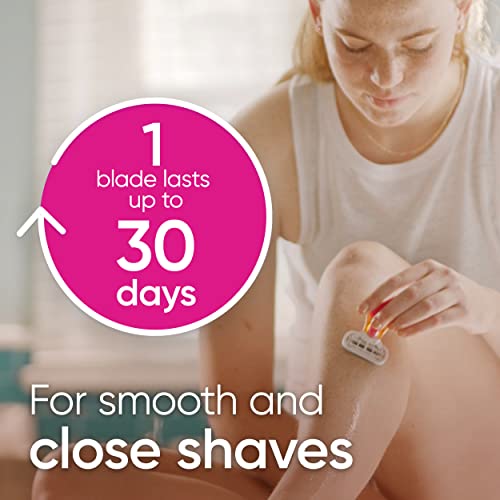Gillette Venus Extra Smooth On The Go Razor For Women, Handle + 1 Blade Refill + 1 Travel Case, Great Addition To Your Travel Size Toiletries - Image 3